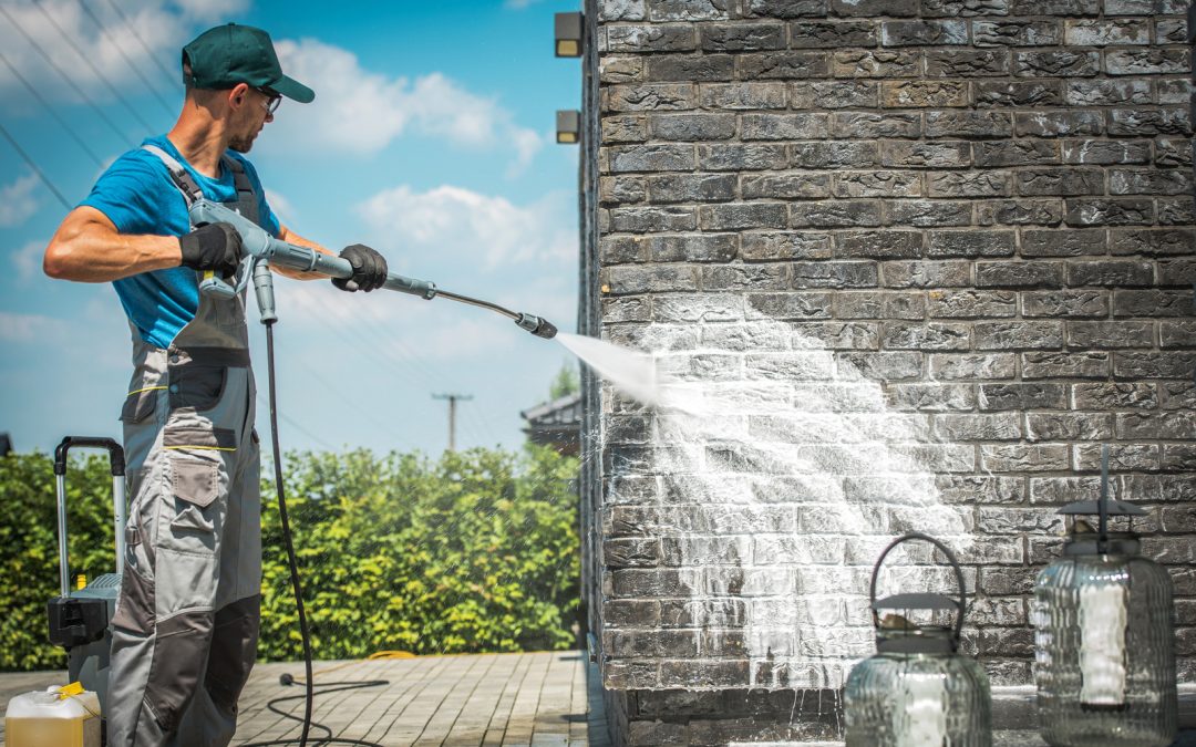 Cleaning the Exterior of the House